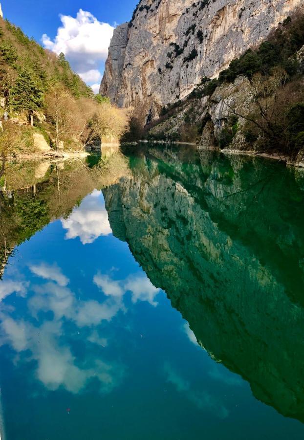 Albergo La Ginestra Acqualagna Esterno foto